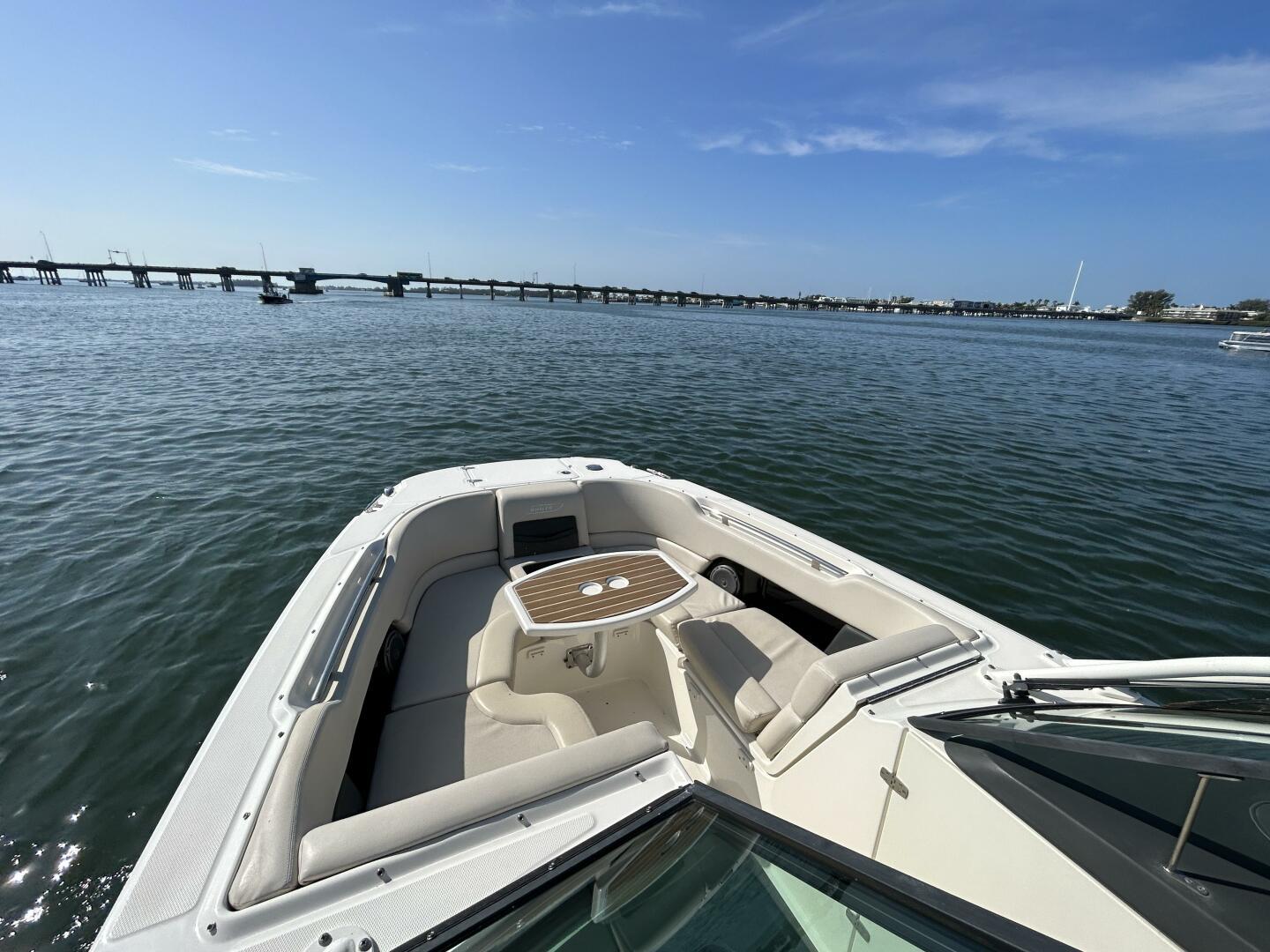 2014 Boston Whaler 270 Vantage Dual Console for sale - YachtWorld