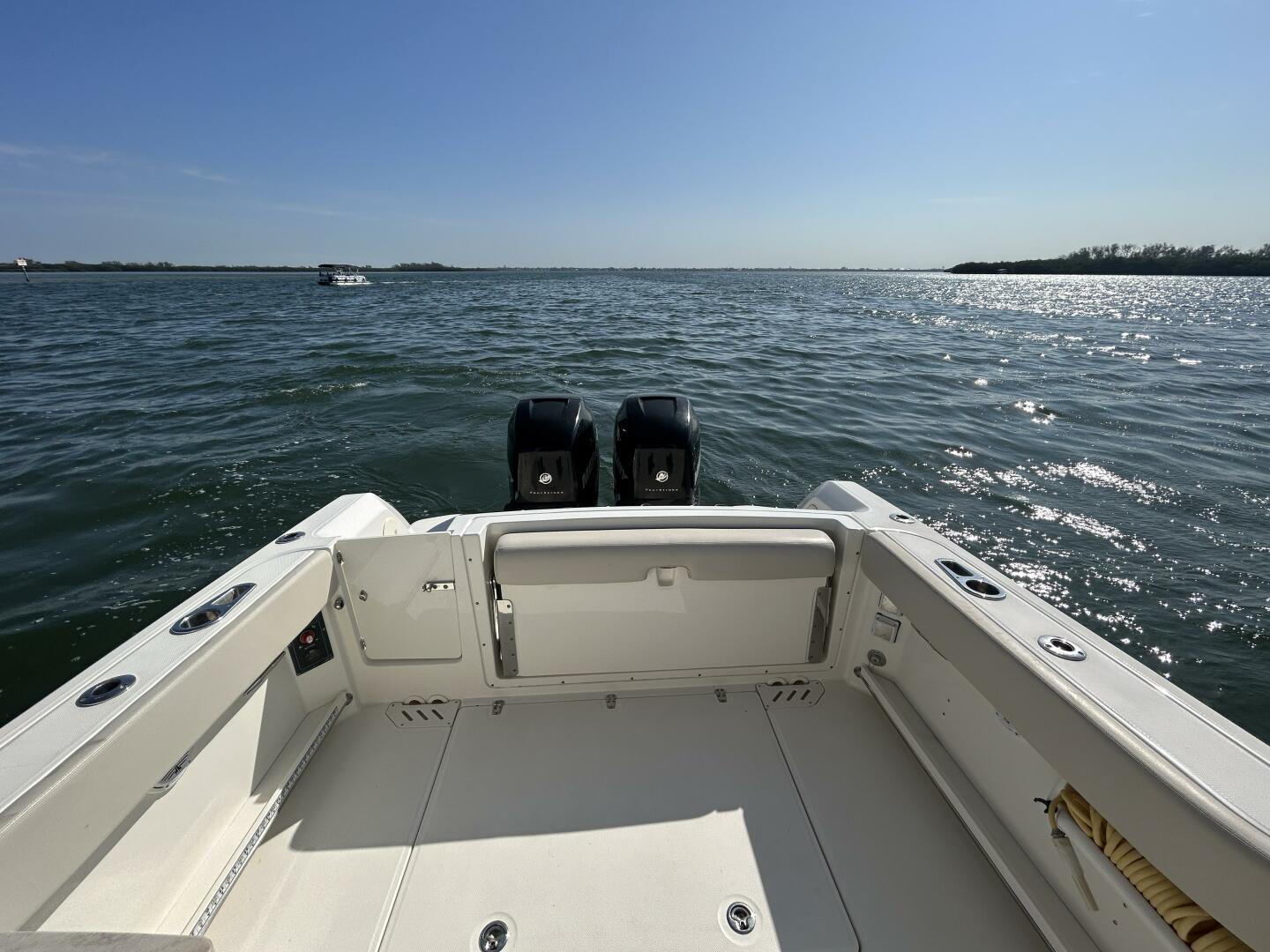 2014 Boston Whaler 270 Vantage Runabout for sale - YachtWorld