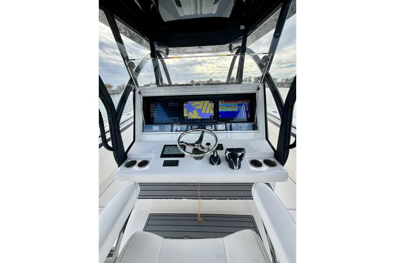  Yacht Photos Pics 2020 SeaHunter 41 CTS boat dashboard with advanced navigation and control systems.