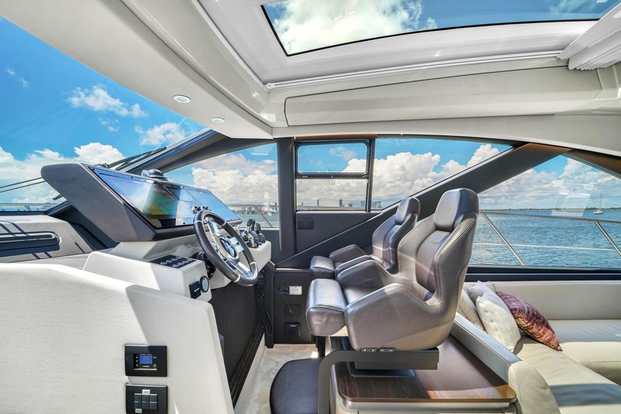 2019 Azimut 60