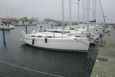 2006 Bavaria 30 Cruiser