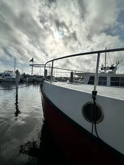 Magnolia Yacht Photos Pics 