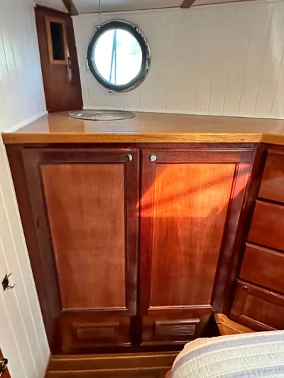 Magnolia Yacht Photos Pics 