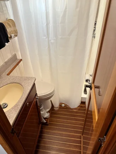 Magnolia Yacht Photos Pics 