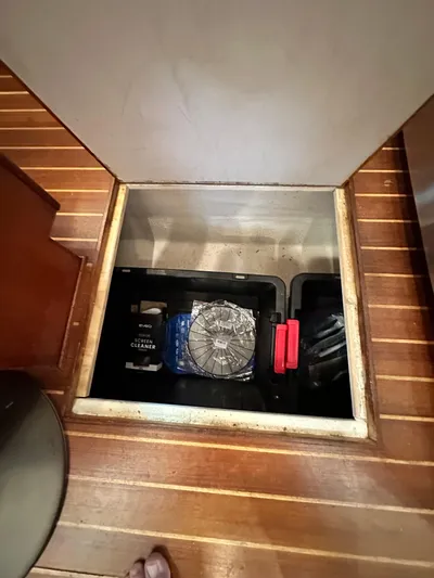 Magnolia Yacht Photos Pics 