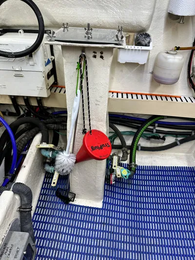 Magnolia Yacht Photos Pics 