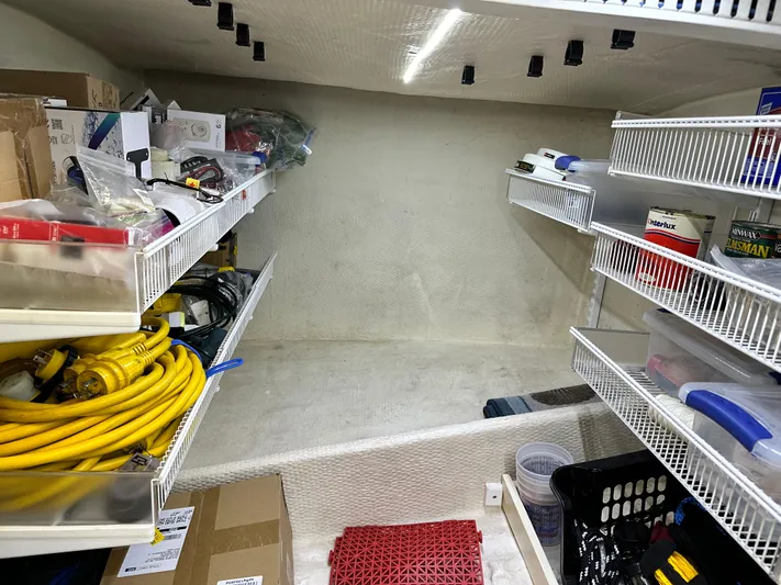 Magnolia Yacht Photos Pics 