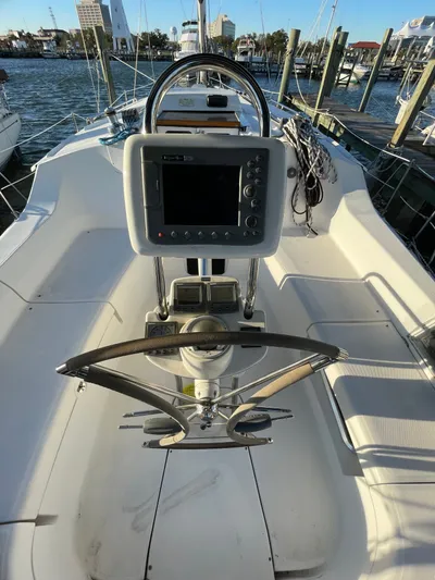 Throwed Off Yacht Photos Pics 