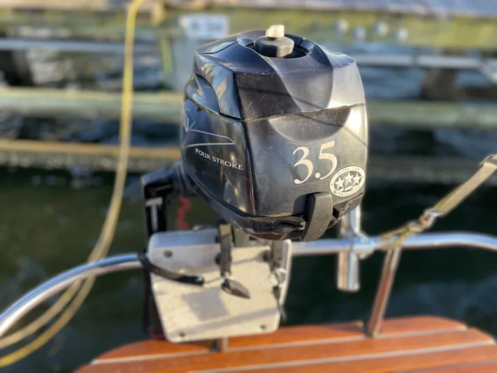 Throwed Off Yacht Photos Pics 