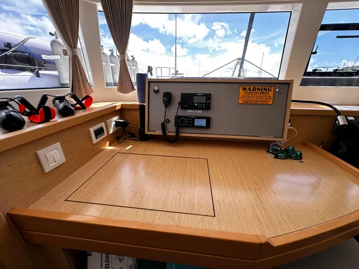 Flotation Therapy Yacht Photos Pics Indoor Nav Station