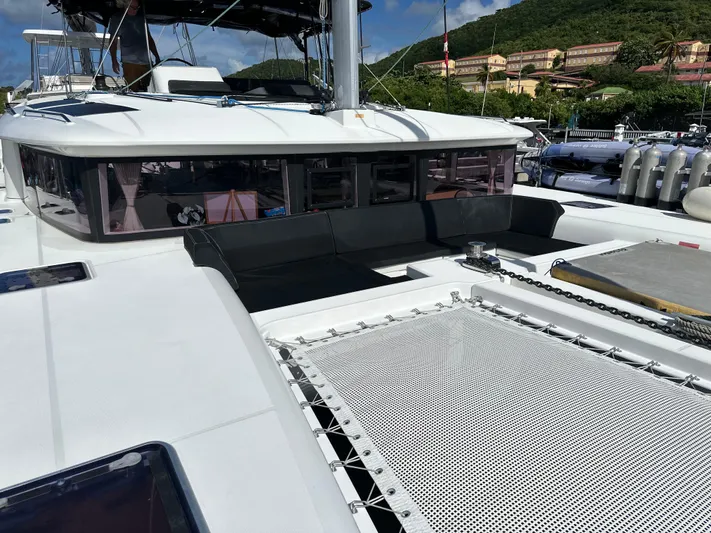 Flotation Therapy Yacht Photos Pics Bow