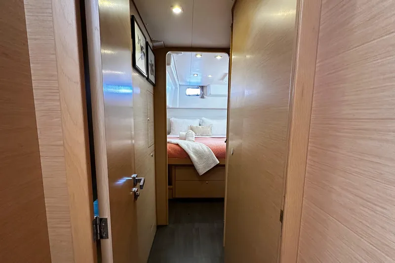 Flotation Therapy Yacht Photos Pics Portside Hallway