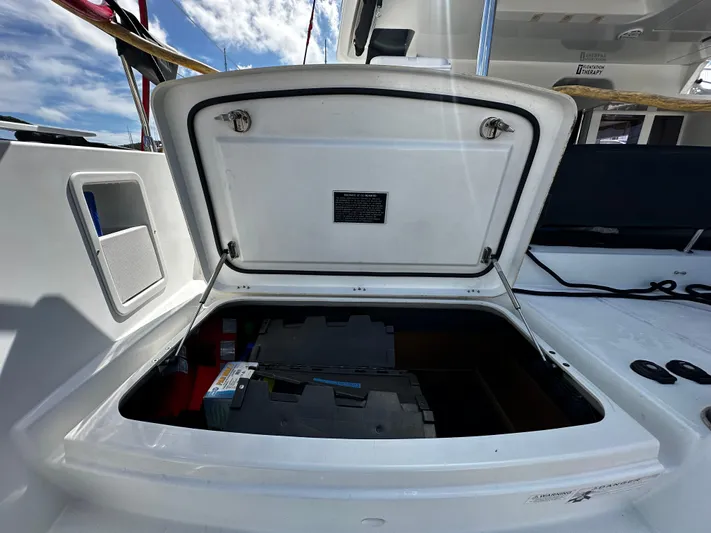 Flotation Therapy Yacht Photos Pics Port Engine Bay