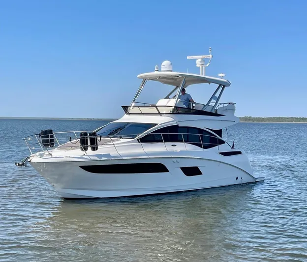 Galati Yacht Sales Trade Yacht Photos Pics 2017 Sea Ray 400 Fly-GYS TRADE-Port Bow