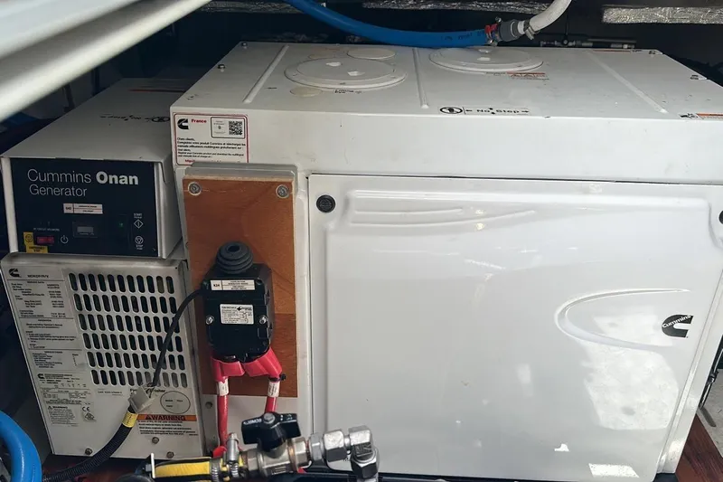 Cest La Vie Yacht Photos Pics Cummins Onan generator in 2022 Lagoon SIXTY 7 yacht engine room.