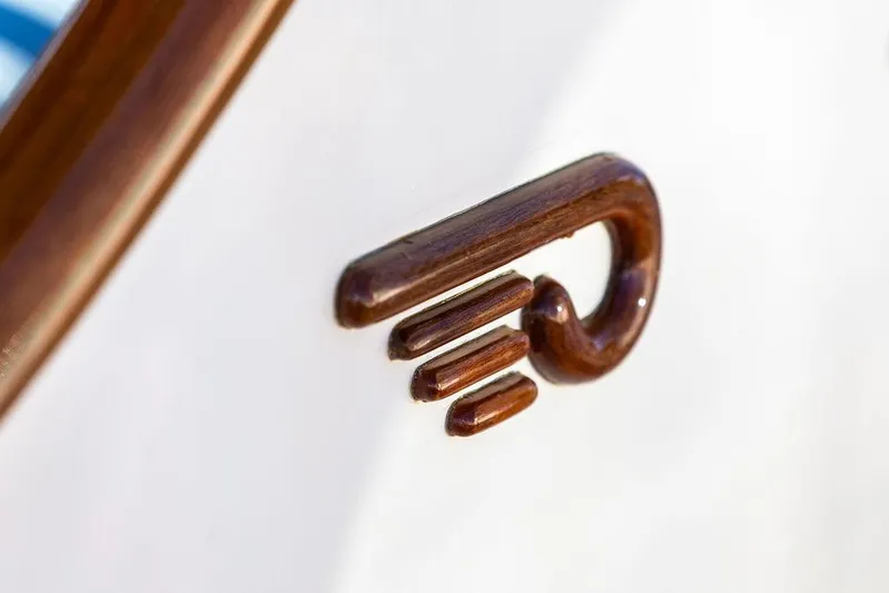 Pisces Yacht Photos Pics Wooden detail on 2017 Hinckley Picnic Boat MKIII, showcasing elegant craftsmanship.