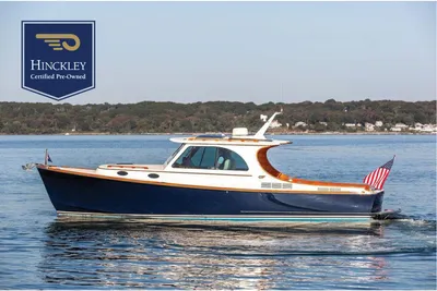 Hinckley Picnic Boat MKIII