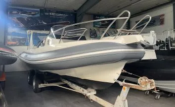 2015 Capelli Tempest 850 WA