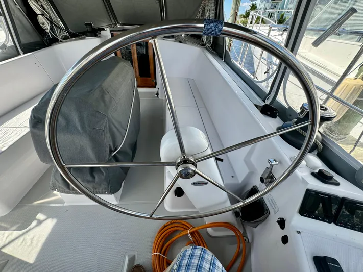 Amelie Yacht Photos Pics Starboard Helm