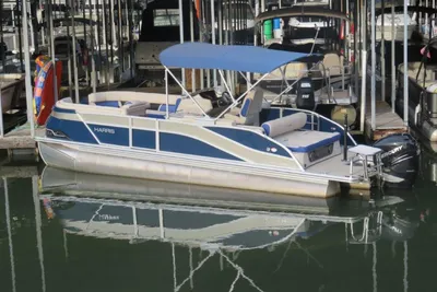 Harris Grand Mariner 250