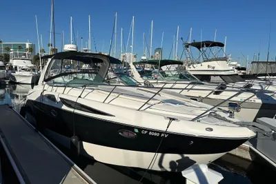 Bayliner 335 Cruiser
