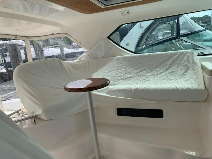 Supernova Yacht Photos Pics Upper Helm Settee Under Cover