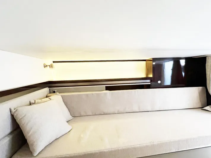 Grateful! Yacht Photos Pics Interior cabin of 2019 Sea Ray Sundancer 320 Outboard with beige seating and modern design.