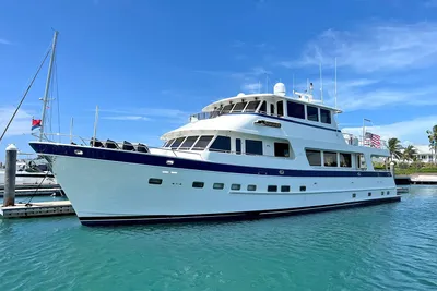 Outer Reef Yachts 860 Deluxbridge Motoryacht
