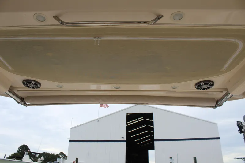 Worry Knot Yacht Photos Pics 