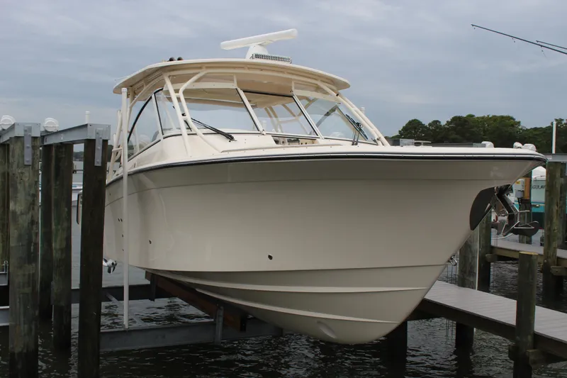 Worry Knot Yacht Photos Pics 