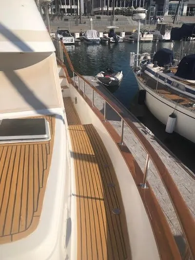 Hotel California Yacht Photos Pics 