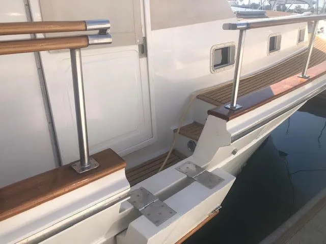 Hotel California Yacht Photos Pics 