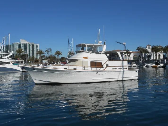 Hotel California Yacht Photos Pics 