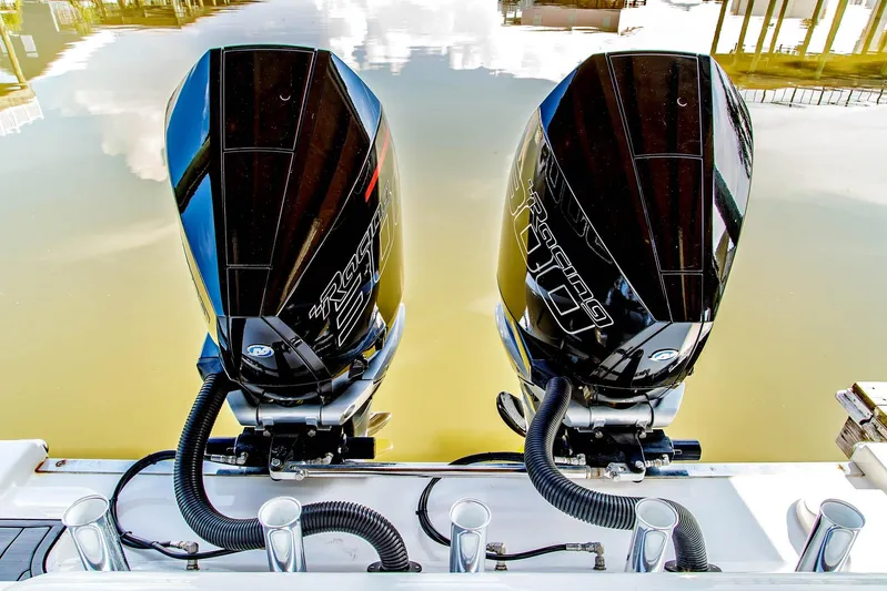  Yacht Photos Pics Twin outboard engines on a 2023 Front Runner 33 Center Console boat.