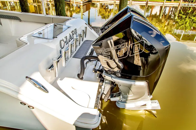  Yacht Photos Pics 2023 Front Runner 33 Center Console with powerful Racing 300 engine in water.