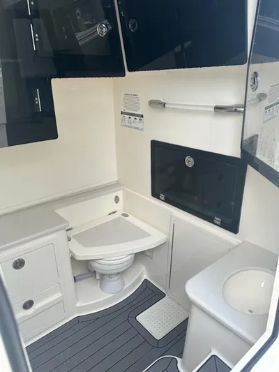 Make It Happen Yacht Photos Pics 