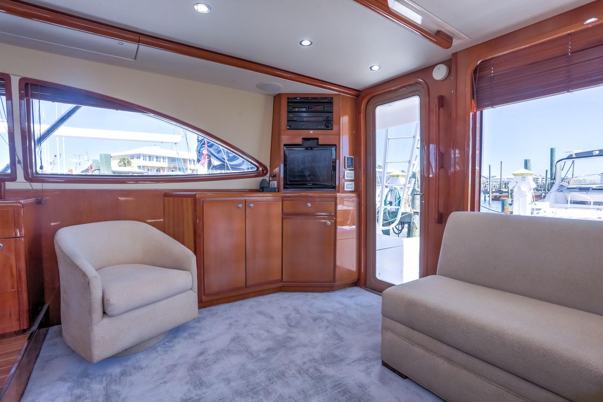 2005 Bertram 45 