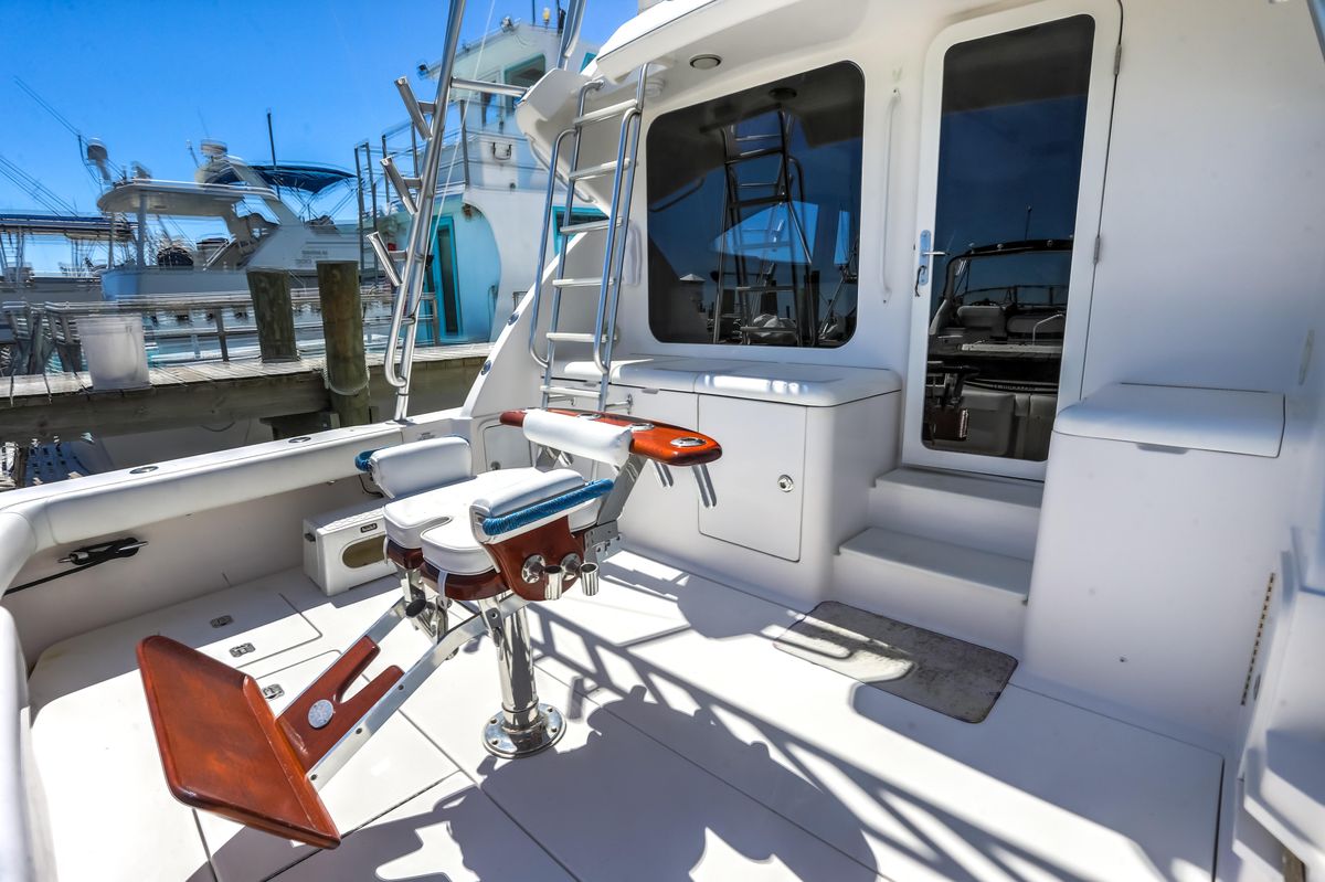 2005 Bertram 45 