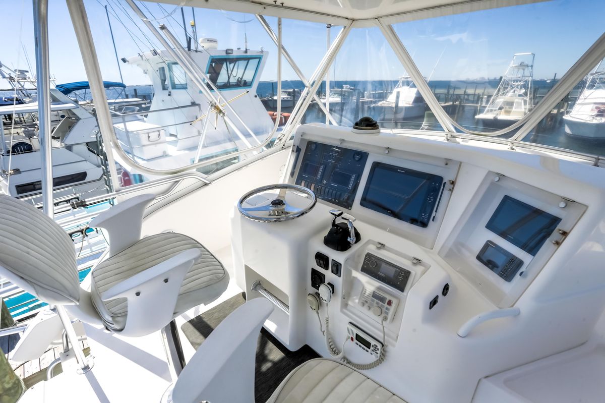 2005 Bertram 45 