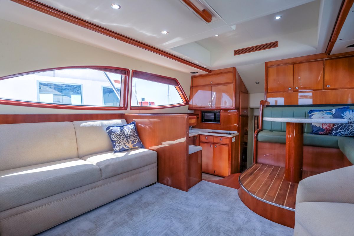 2005 Bertram 45 