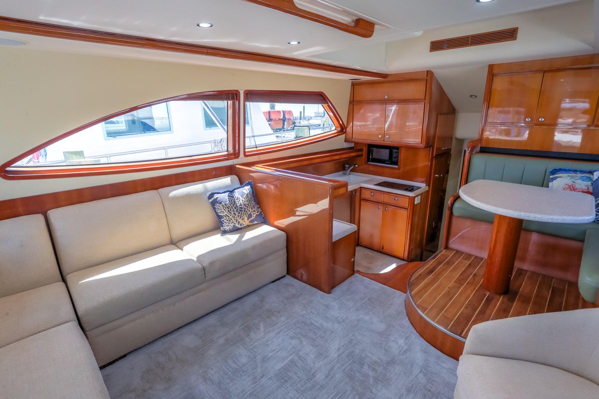 2005 Bertram 45 