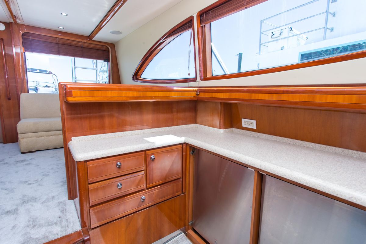 2005 Bertram 45 