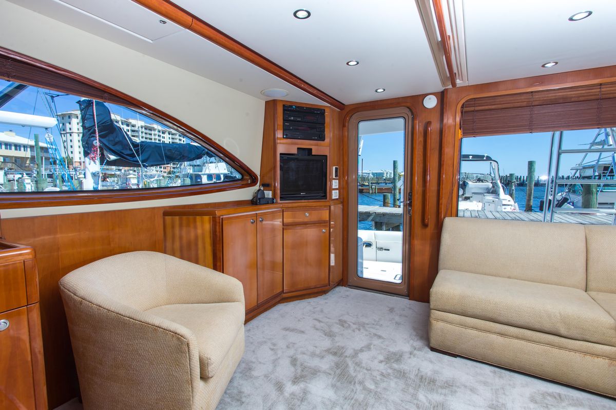 2005 Bertram 45 