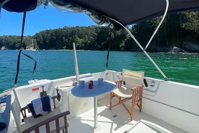 2007 Beneteau Antares 6 Fishing