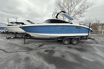 Sea Ray SDX 250 Surf