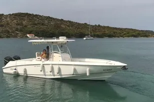 2004 Boston Whaler Outrage 320