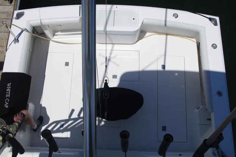  Yacht Photos Pics cockpit