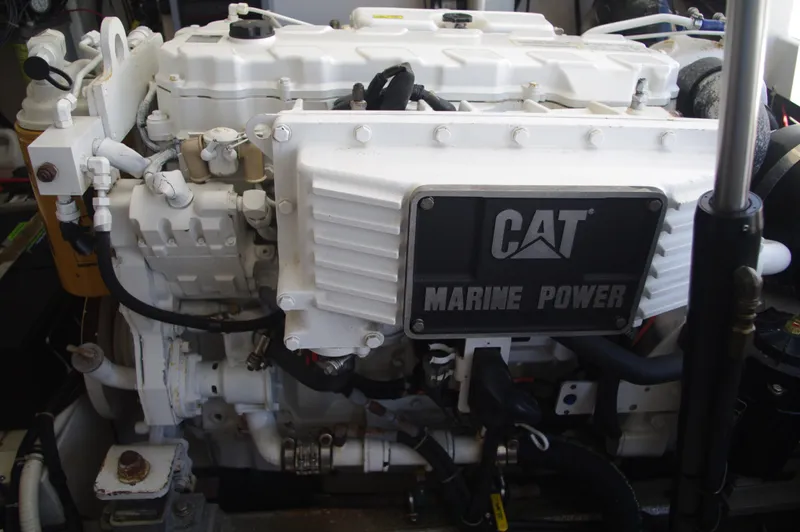  Yacht Photos Pics cat c9