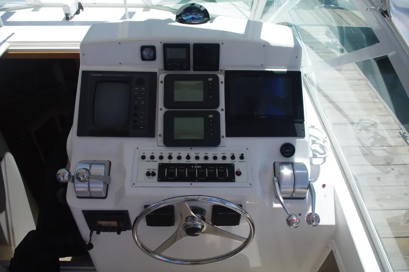  Yacht Photos Pics electronics