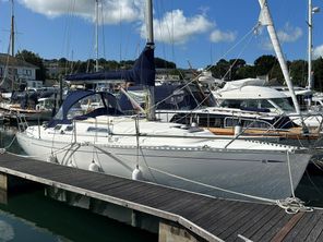1997 Dufour 32 Classic